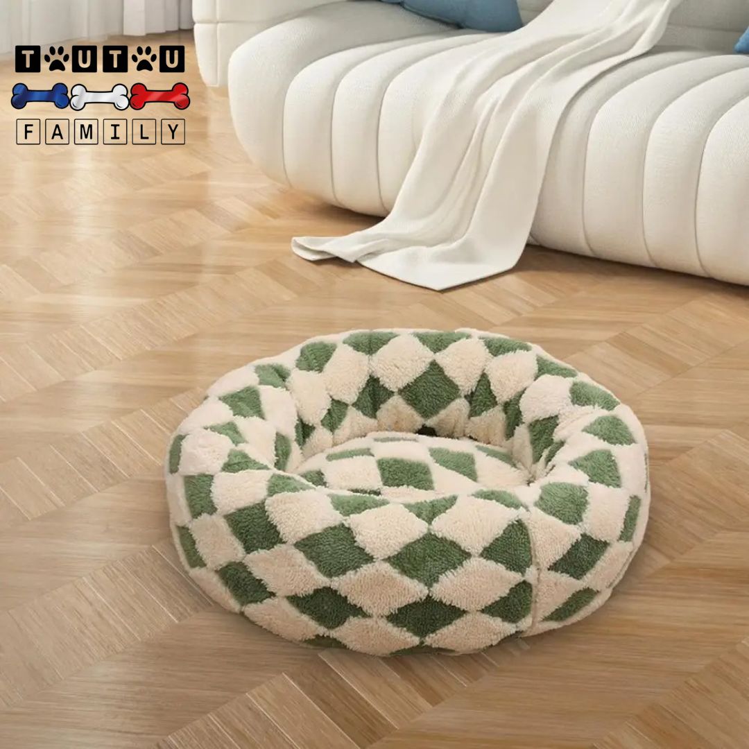coussin-chien-beige-kaki-épais-et-chaud-en-peluche-douce-design-losange