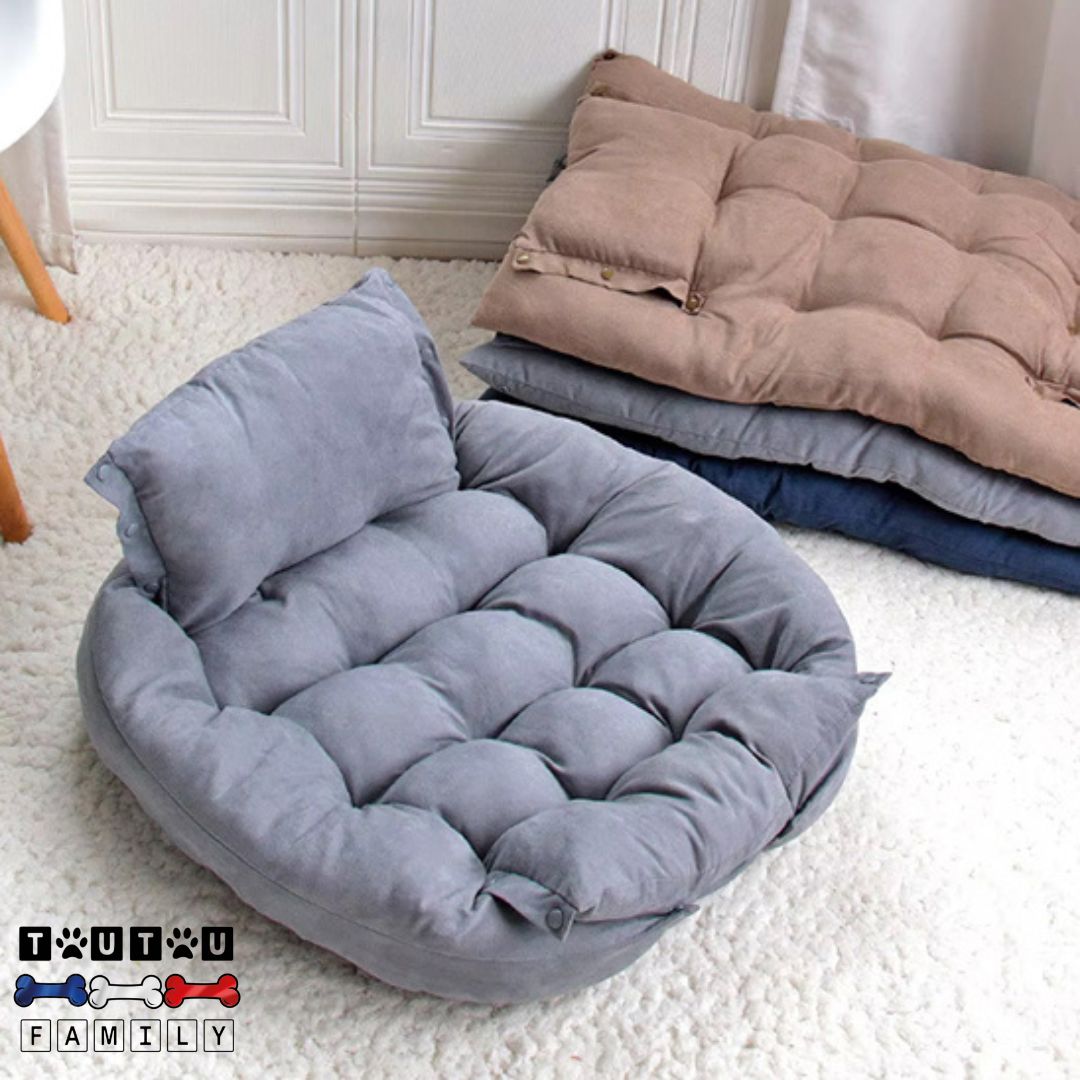 coussin-chien-coton-matelassé-et-confortable-de-couleur-gris-et-déplié-en-matelas