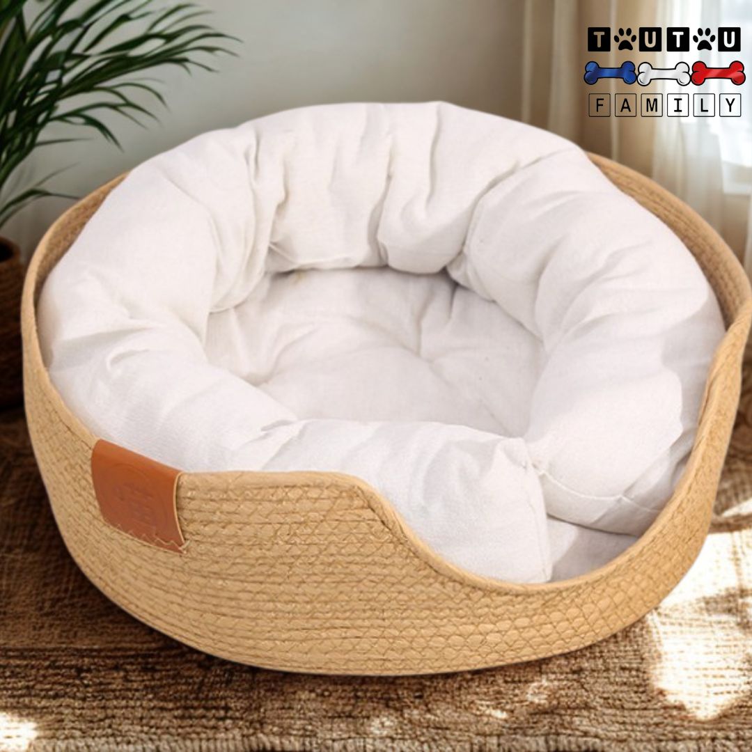 Panier-petit-chien-osier-anti-anxiété-avec-son-coussin-et-traversin-100%-coton-lavable-en-machine-de-couleur-blanc-panier-rond-et-design-100%-naturel-écologique-écoresponsable