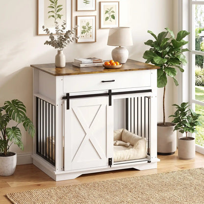 Cage-pour-chien-chiot-maison-meuble-bois-acier noir robuste, avec sa porte avant coulissante design grange avec serrure en acier, meuble  en bois naturel sur le plateau et en bois blanc robuste et décoratif adaptée au chiot et chien de petite à moyenne taille, meuble niche décoratif d'appoint-gros plan sur le meuble cage avec son couchage confortable pour chien et chiot en bois blanc et bois naturel avec sa porte design coulissante ouverte et acier noir inoxydable en meuble déco dans la chambre de la maison