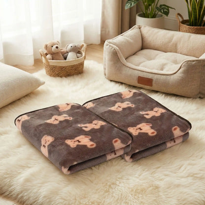 Couverture-polaire-pour-chien-lot-de-2 en coton, laine et polyester, ultra-douce, chaude et respirante, résistante aux griffes et morsures légère, lavable en machine et compatible sèche-linge, hypoallergénique, coutures soignées et solides en 3 tailles S, M et L pour chien de petite à moyenne taille de 0 à 20 kg-2 tailles S et L pour chien de petite à grande taille-de couleur marron au motif d'ourson