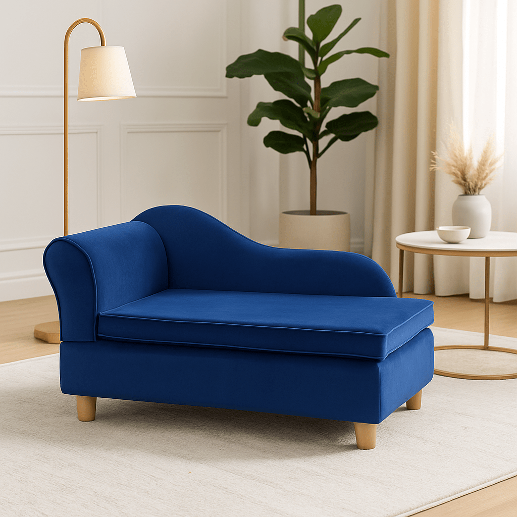 Fauteuil-pour-chien-chiot-lavable-un canapé design pour petit chien bleu roi en velours et bois massif avec pieds et coffre de rangement intégré-pour petit chien-chihuahua-Teckel miniature-Schnauzer-caniche nain-bichon frisé-
 Cairn terrier-Jack Russel- Pinscher nain-Coton de Tuléar-Shih tzu-Loulou de poméranie-Lhassa Apso-Yorkshire-Affenpinscher-Épagneul Papillon-Épagneul nain-terrier australien-Petit brabançon