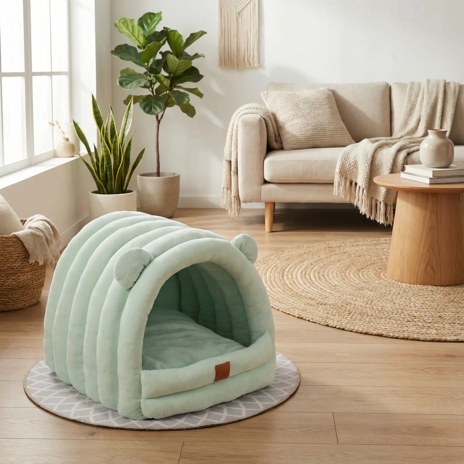 Niche-d-intérieur-pour-petit-chien-chaude-antidérapant et imperméable-100% coton haute densité avec son coussin interieur ergonomique lavable en machine-design mignon avec petites oreilles de chien sur le toit-souple rembourré qui protège du froid et des courants d'air-légère et compacte, idéal pour les transports-de couleur S pour chien de race naine de 0 à 3 kilos