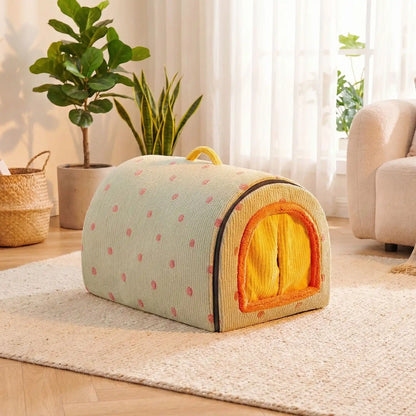 Niche-pour-chien_interieur-chiot-lavable-antiderapante lavable en machine à 30°C pour un entretien minimal,avec poignée de transport
Structure pliable facilitant le transport et le rangement
Isolation thermique naturelle contre le froid et les courants d'air
Design fermé aux stimuli visuels et sonores stressants
Trois tailles adaptées de 0 à 12 kg pour tous les petits à chiens moyens-modèle vert  disponible en taille S, M et L pour chiot ou chien jusqu'à 12 kilos max sur le sol du salon de la maison