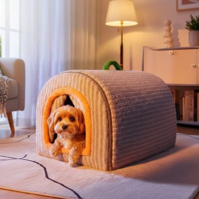 Niche-pour-chien_interieur-chiot-lavable-antiderapante lavable en machine à 30°C pour un entretien minimal,avec poignée de transport
Structure pliable facilitant le transport et le rangement
Isolation thermique naturelle contre le froid et les courants d'air
Design fermé aux stimuli visuels et sonores stressants
Trois tailles adaptées de 0 à 12 kg pour tous les petits à chiens moyens-un cavapocouché sur la niche au chaud et en sécurité sur le sol de la chambre de l'appartement