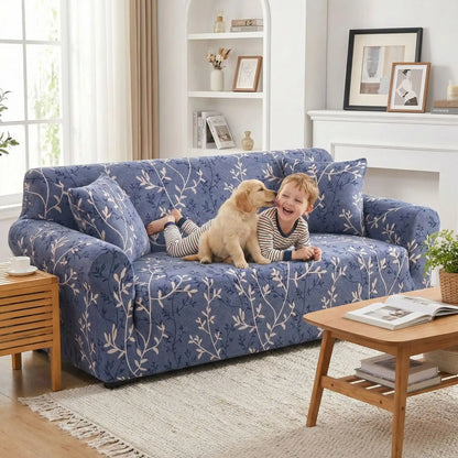 Protection-canape-chien-anti-poils-anti accident, lavable en machine, haute élasticité et resistante aux griffes et à l'usure, universelle en 4 tailles pour fauteuil, canapé de 2/3/4 places, avec élastique et bloque plis- design floral délicat- un enfant couché à côté du chiot qui lui lèche la joue sur le canapé avec sa housse universelle de couleur belu foncé avec design de branches feuillus délicates dans le salon de l'appartement