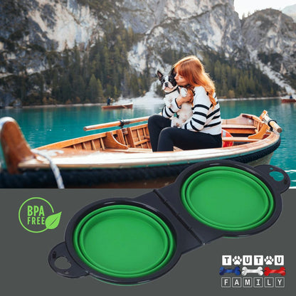 Gamelle-pliable-pour-chien-gamelle-2-en-1-silicone-sans-BPA-écoresponsable-vert-une-maitresse-avec-son-petit-bouledogue-dans-les-bras-sur-une-barque-avec-la-gamelle-de-voyage-verte