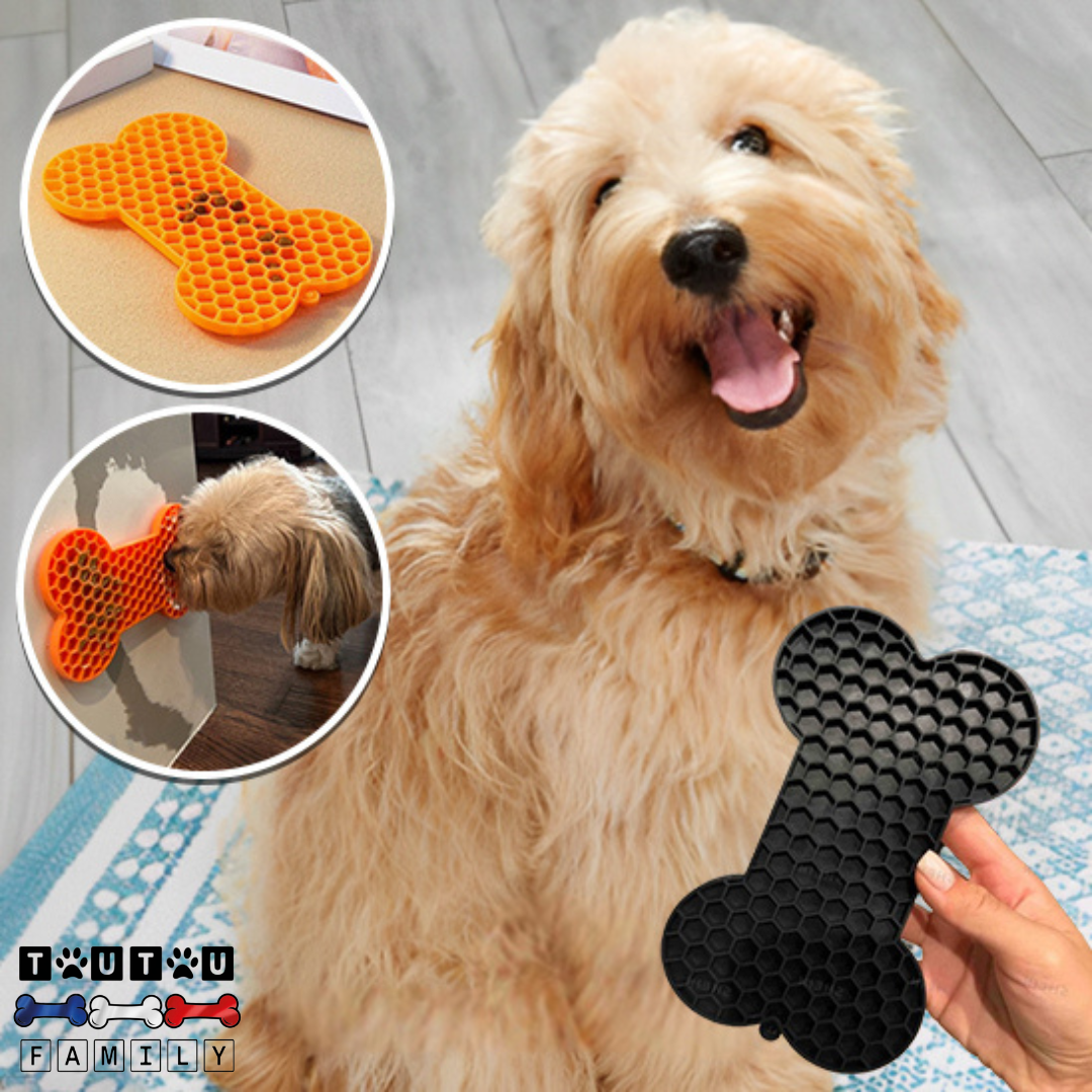 tapis-de-lechage-chien-ventouse